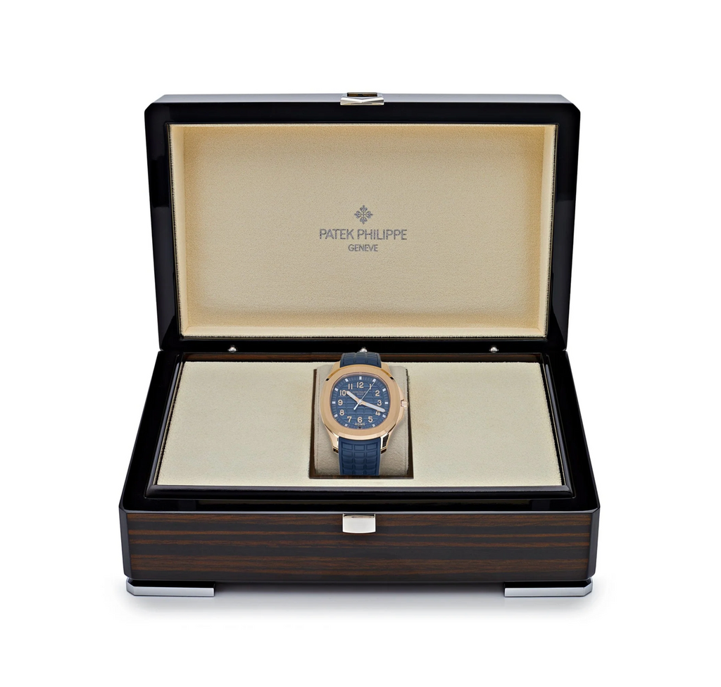 Patek Philippe
 Aquanaut 5269R-001 'Travel Time' Quartz Rose Gold Blue Dial (2024)