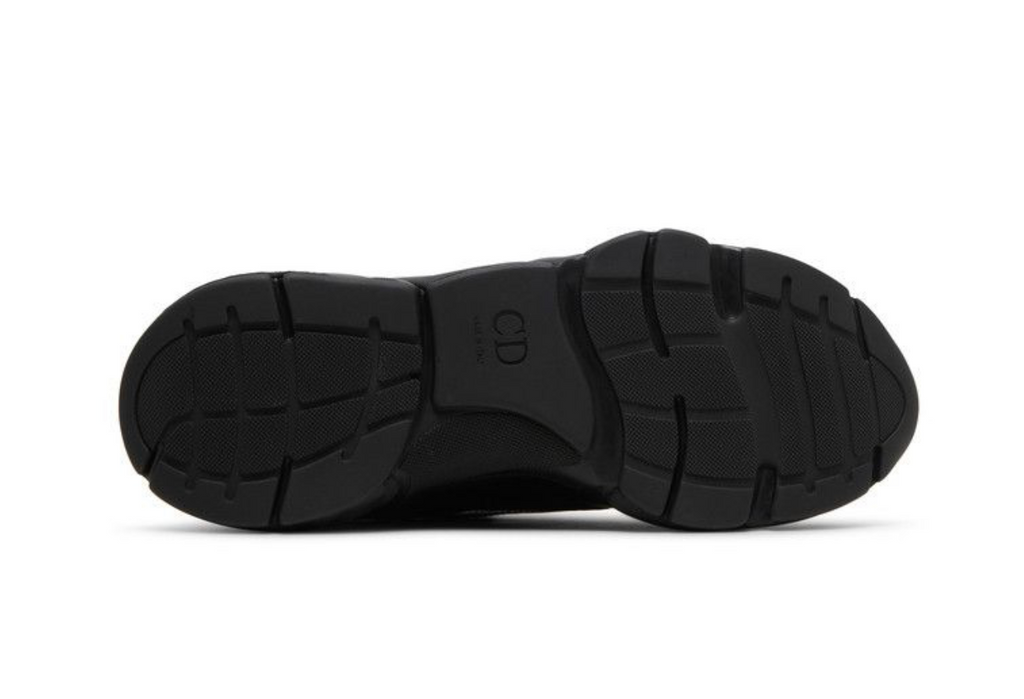 Dior
 B22 ‘Black Reflective’