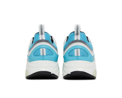 CD B22 ‘White Light Blue’