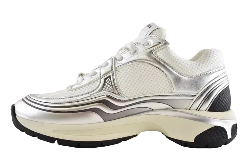 CC low top Runner “Silver/White/Black”