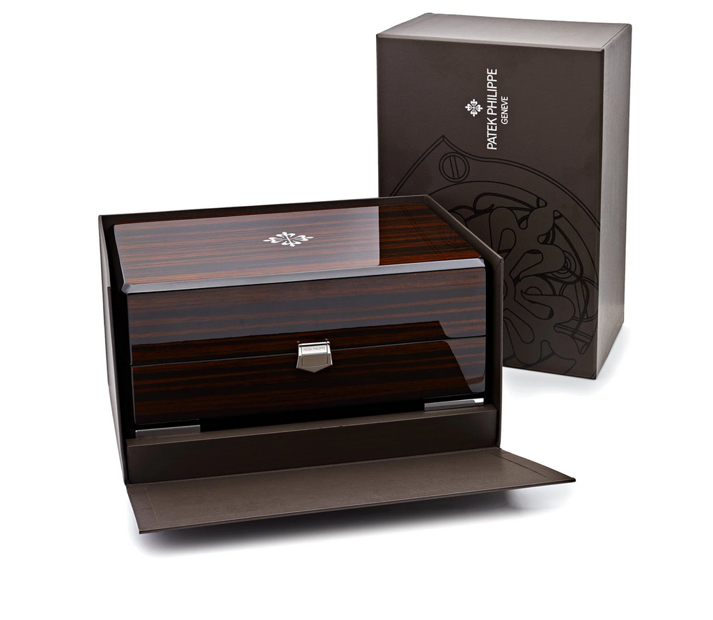 Patek Philippe Nautilus 5990/1R-001