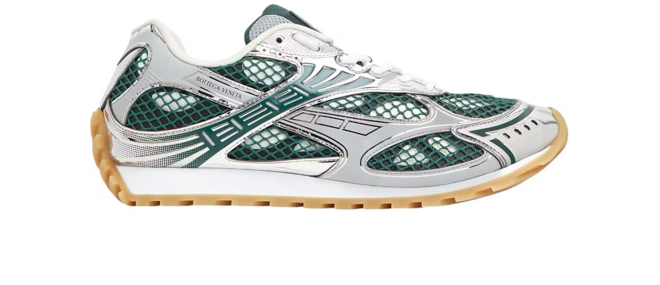 BOTTEGA VENETA
 Orbit ‘Biliard Green Silver’