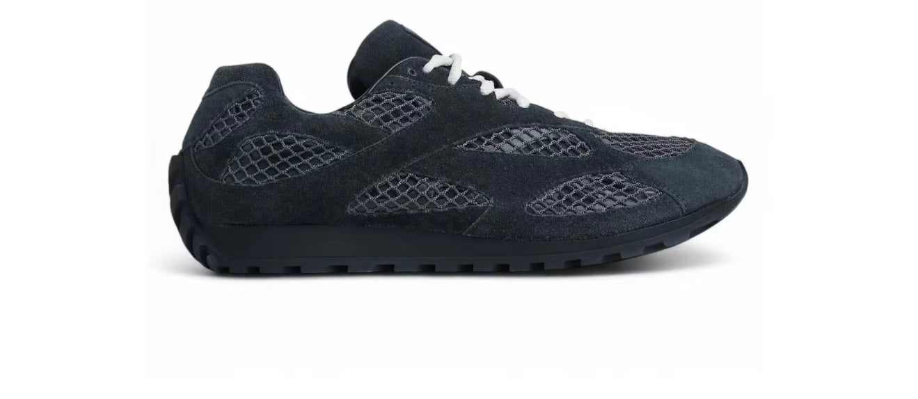 BOTTEGA VENETA
 Orbit ‘Black’