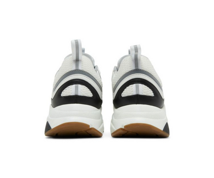 CD B22 ‘White Black Gum’