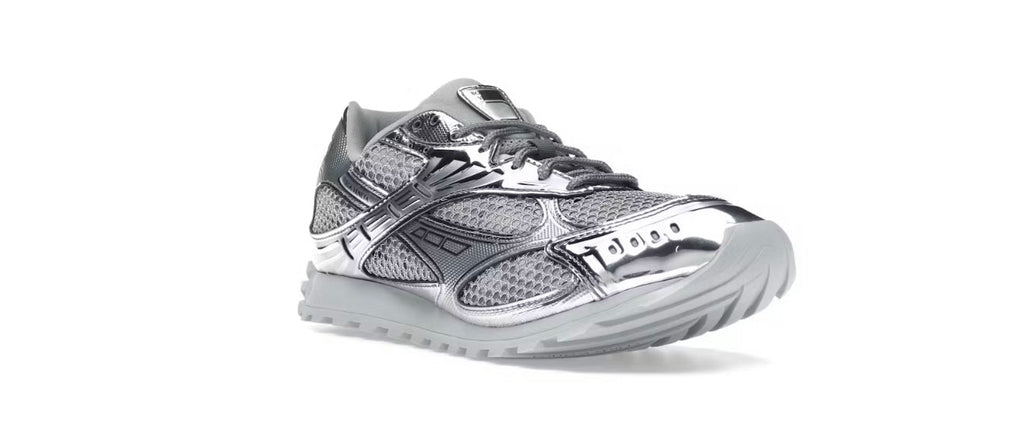 BOTTEGA VENETA
 Orbit ‘Silver’