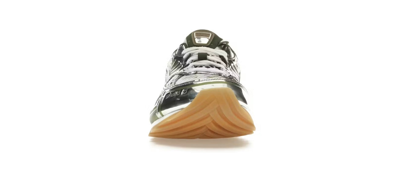 BOTTEGA VENETA
 Orbit ‘Mud’