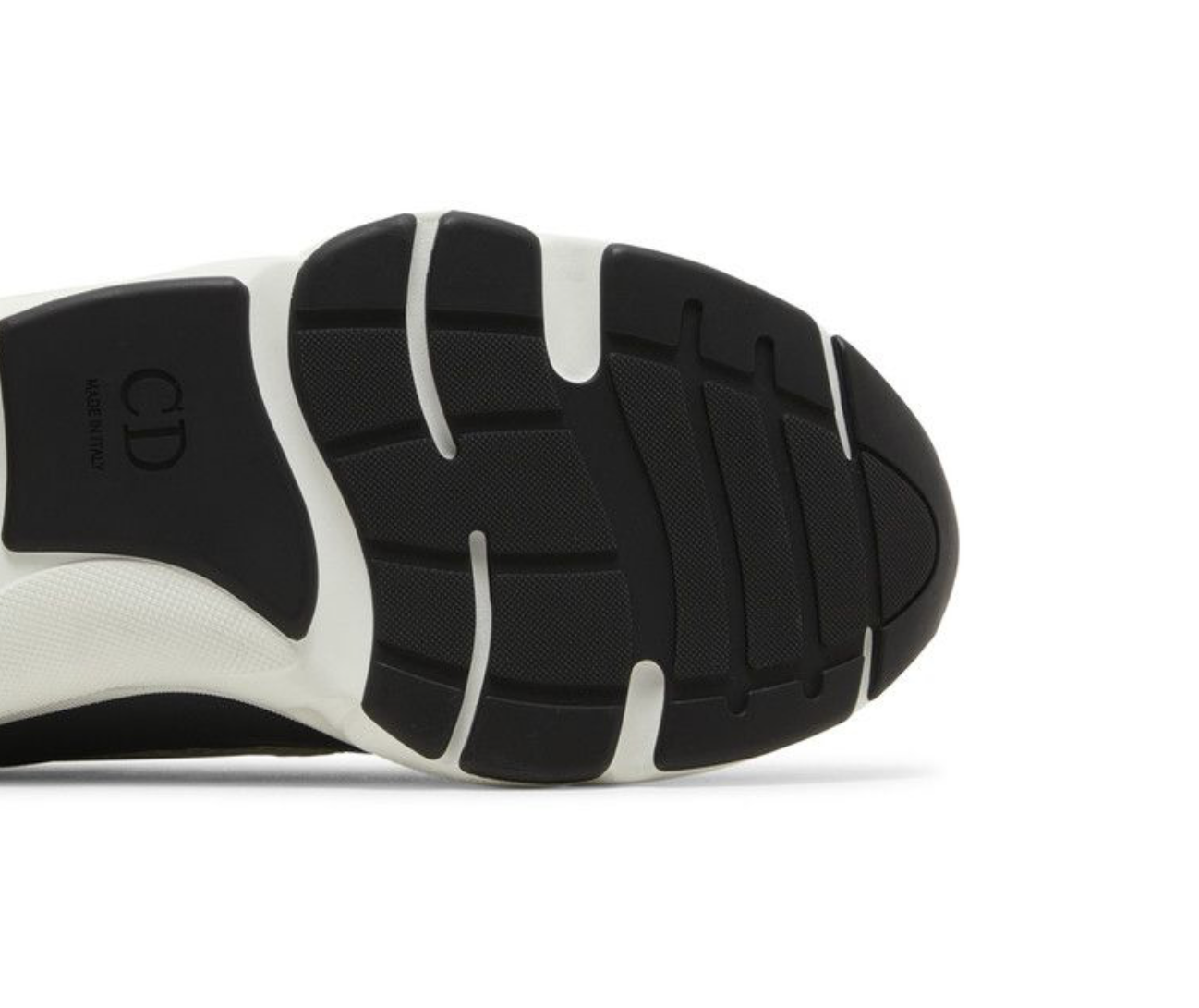 CD B22 ‘Beige Deep Greg’