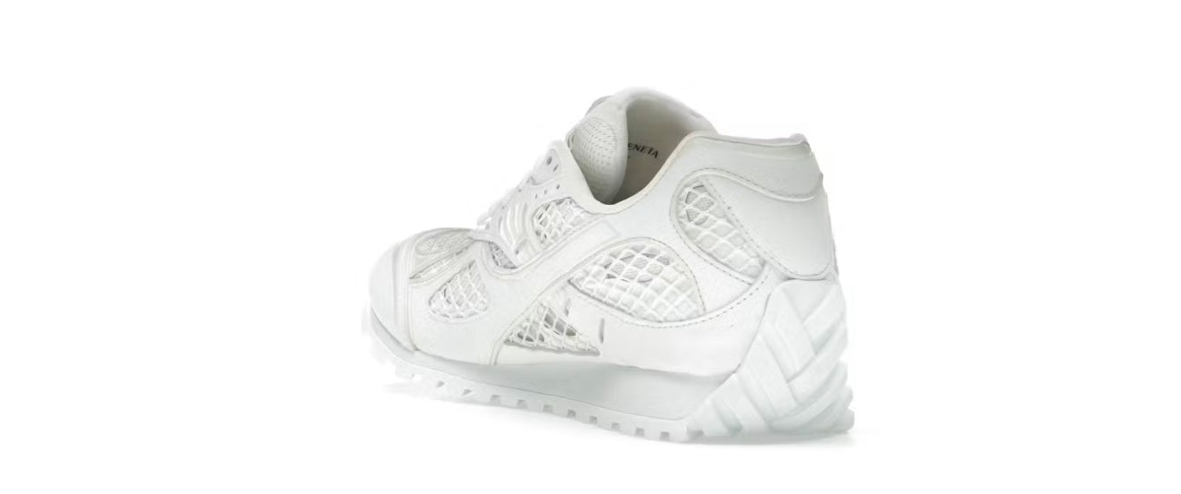 BOTTEGA VENETA
 Orbit ‘White’