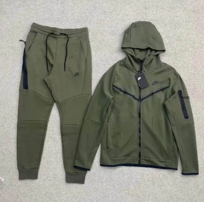 N1ke Tech Fleece full set
